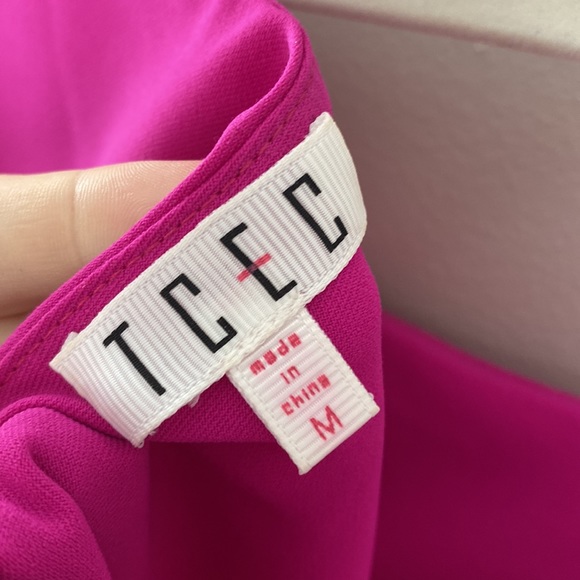 TCEC Dress - Picture 3 of 4